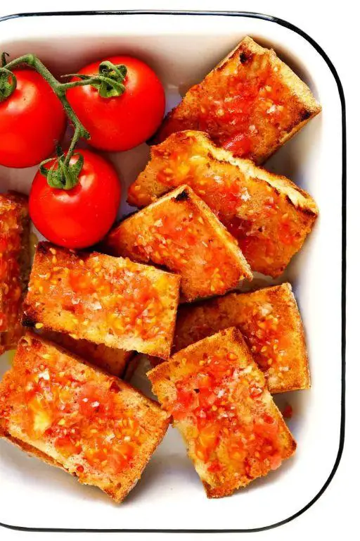 Catalan Tomato Bread with Fresh Vegetables