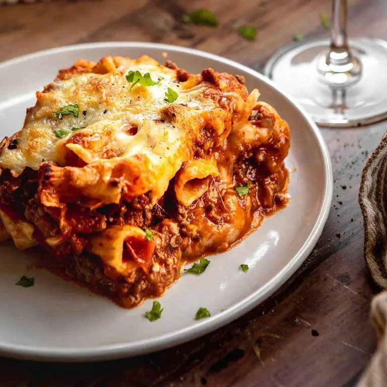 Cheesy Beef Pasta Bake