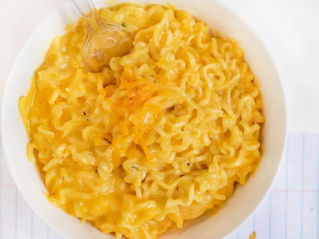 Cheesy Chicken Ramen Bake