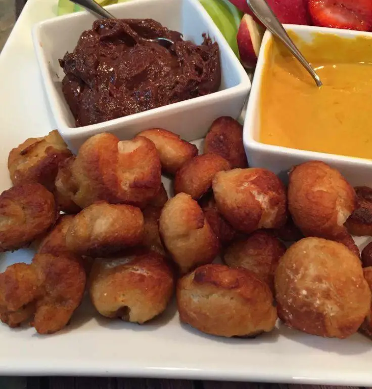 Chocolate Hazelnut Pretzel Dip