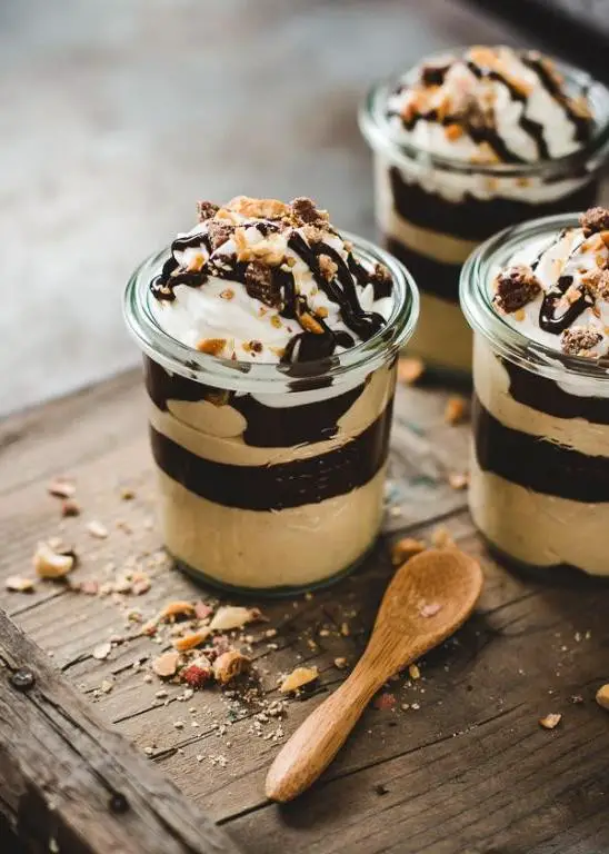 Chocolate Peanut Butter Parfait Cups