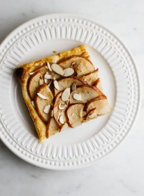 Cinnamon Pear Tart