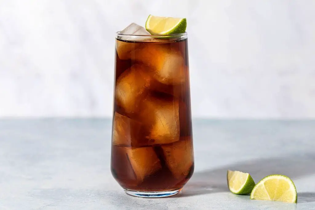 Classic Rum and Coke
