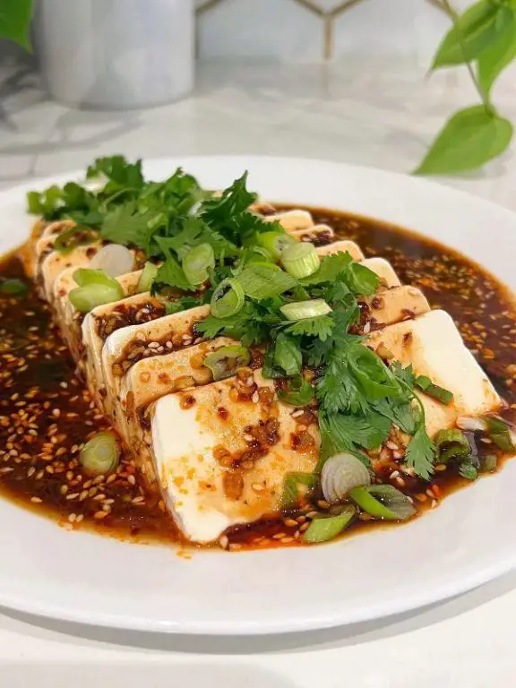 Cold Tofu with Soy Sauce and Ginger