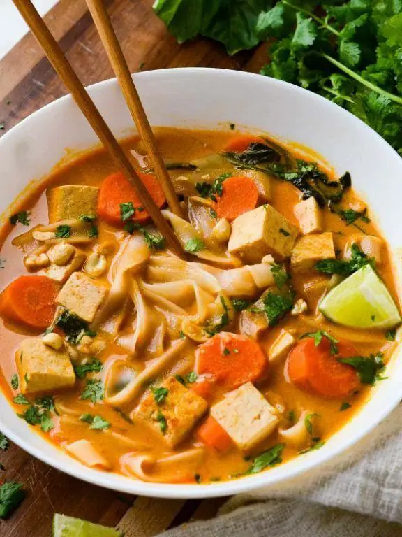Curry Noodle Soup with Tofu