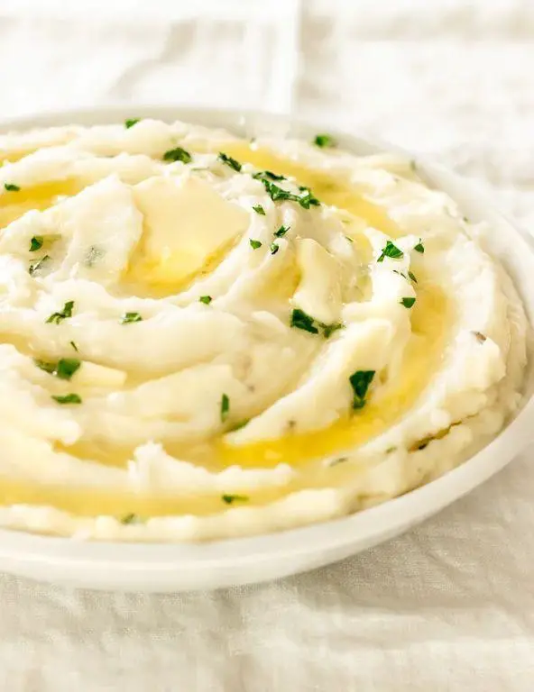 Easy Sour Cream Mashed Potatoes