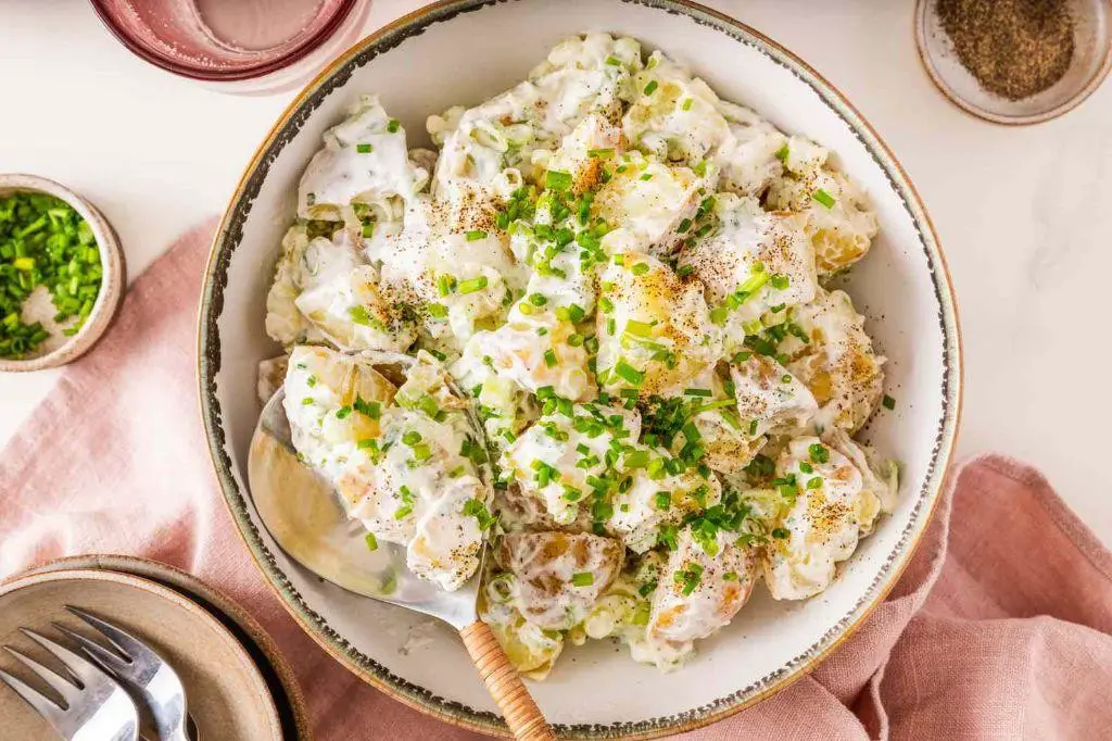 Easy Sour Cream Potato Salad