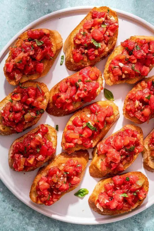 Easy Tomato Basil Bruschetta