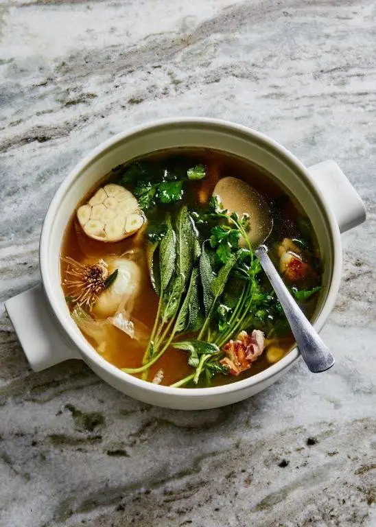 Garlic Mushroom Healing Soup
