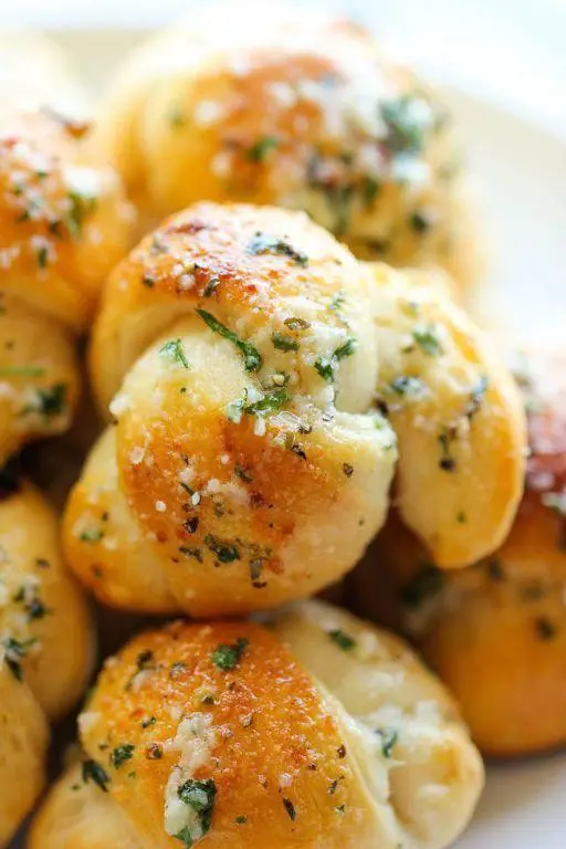 Garlic Parmesan Biscuit Knots