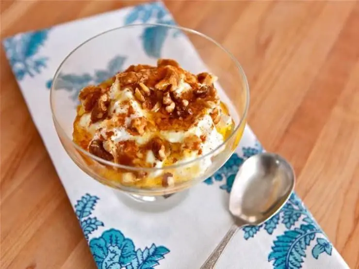 Greek Yogurt with Honey and Nuts
