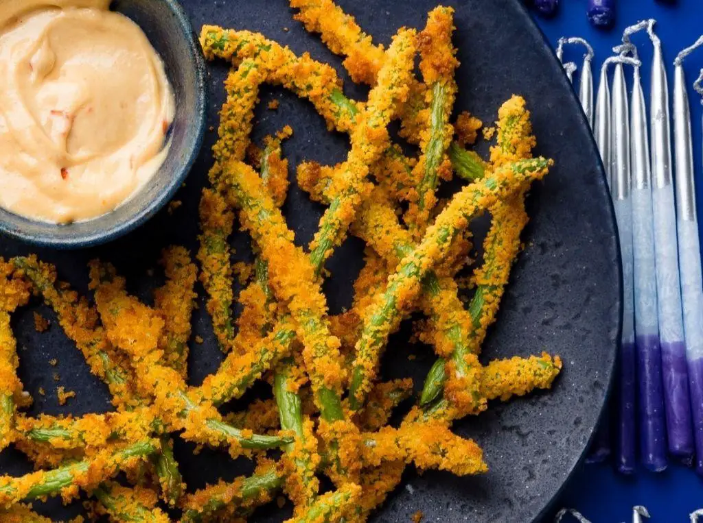 Green Bean Fries with Dipping Sauce