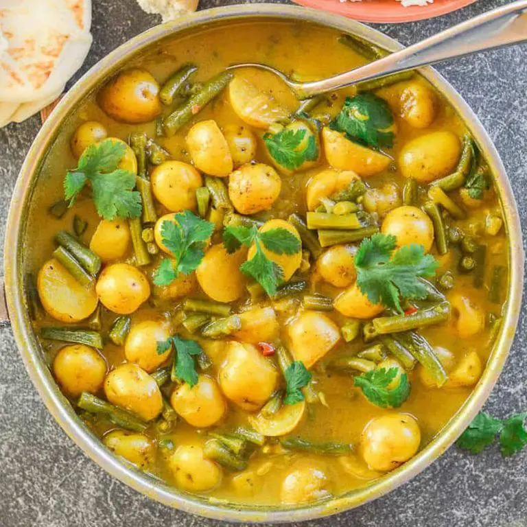 Green Bean and Potato Curry