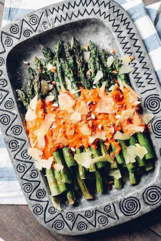 Grilled Asparagus with Romesco Sauce