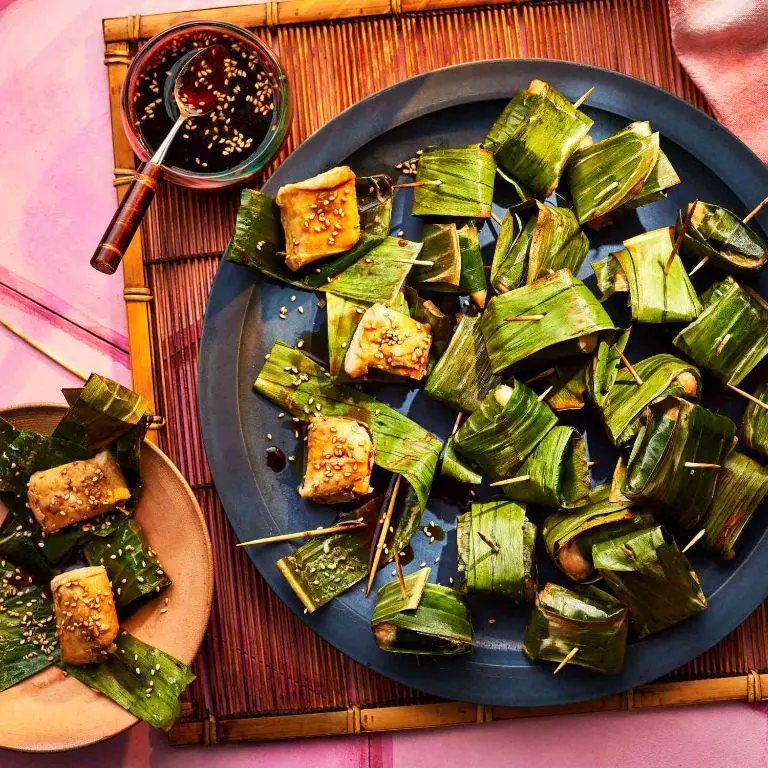 Grilled Chicken in Banana Leaf