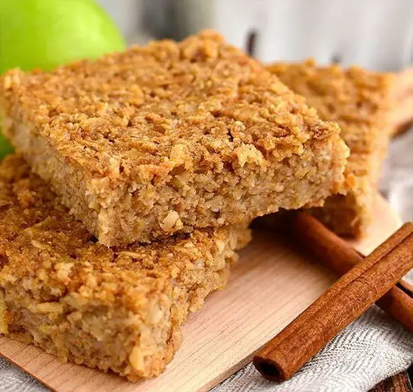 Holistic Apple and Cinnamon Breakfast Bars