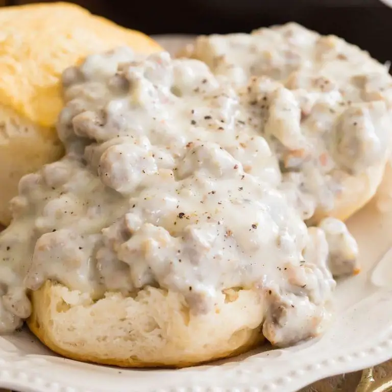 Homemade Sausage Gravy and Biscuits