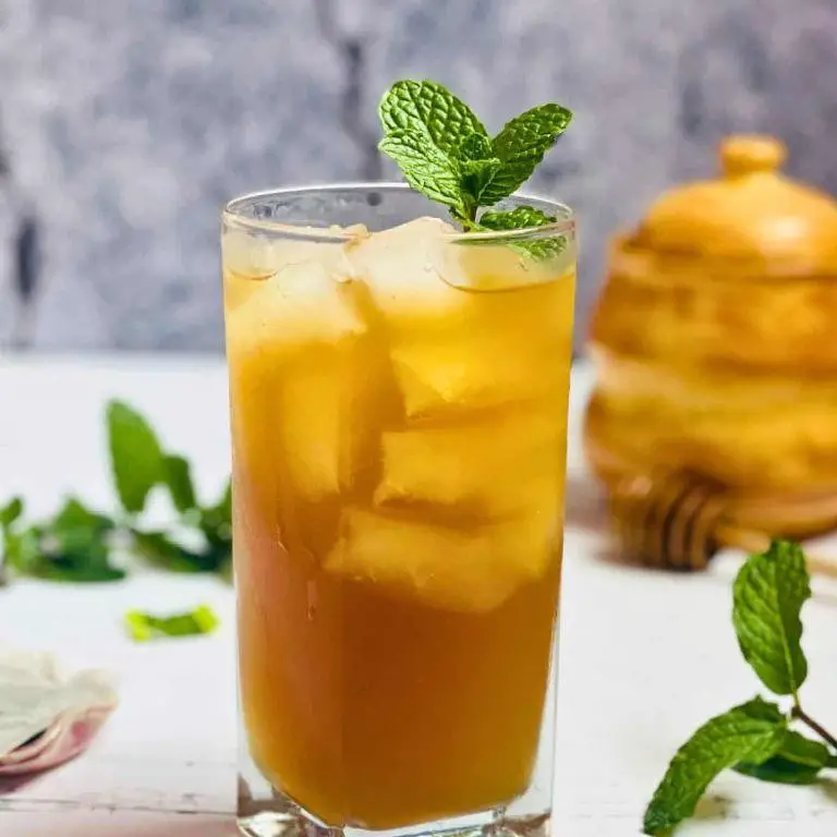 Iced Ghia Tea with Honey