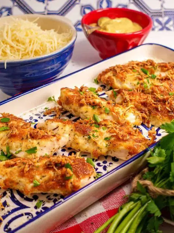 Keto Chicken Tenderloins with Spicy Mayo Dip