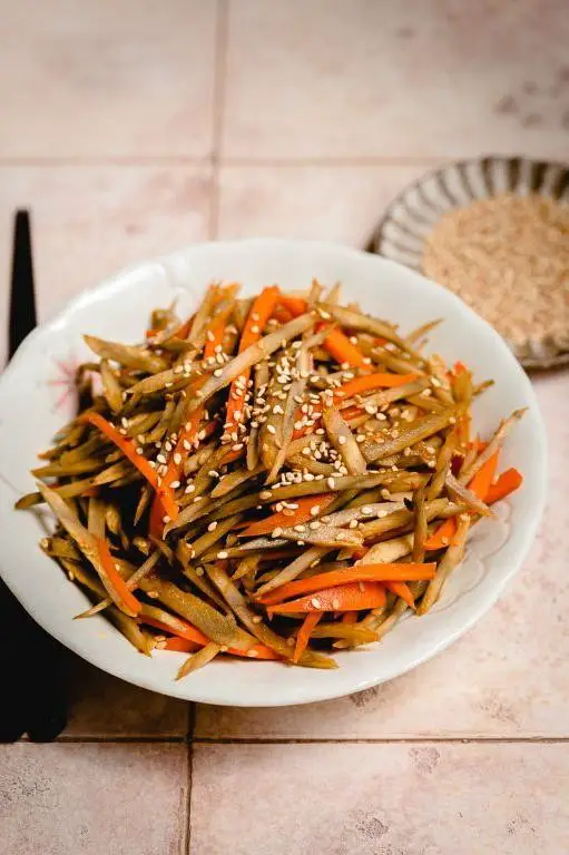 Kinpira Gobo (Burdock Root)