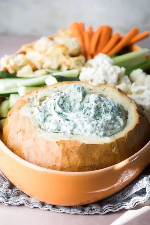 Knorr Spinach Dip with Fresh Spinach Leaves