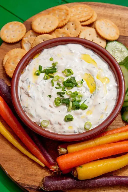 Knorr Spinach Dip with Sun-Dried Tomatoes