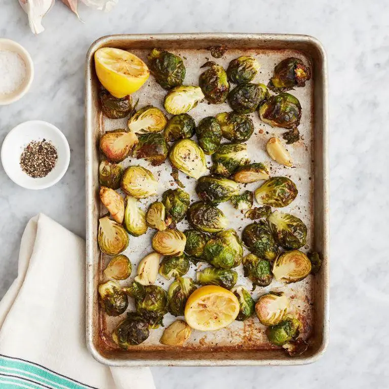 Lemon Garlic Roasted Brussels Sprouts