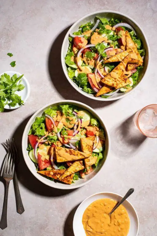 Lettuce and Tofu Salad with Peanut Dressing