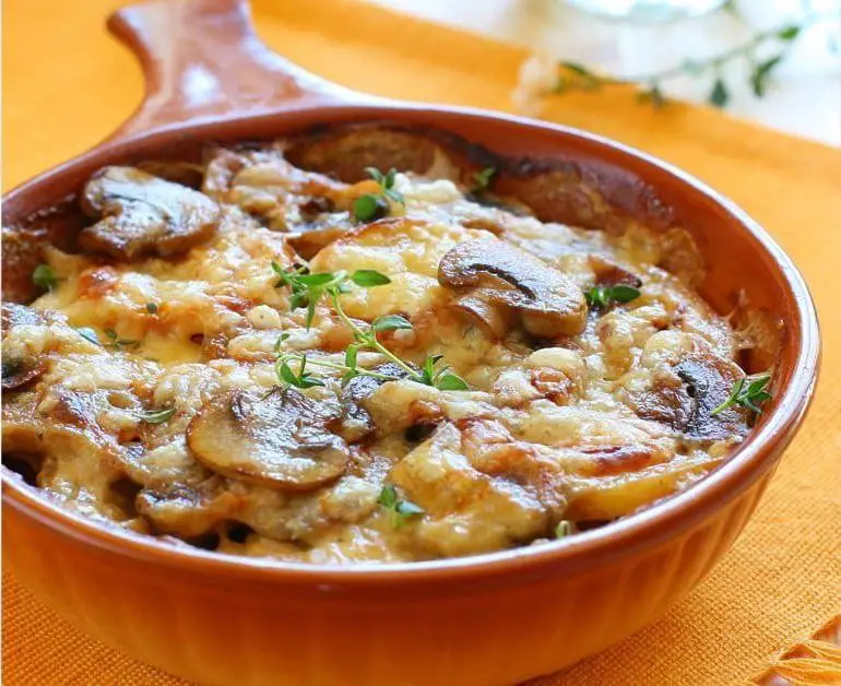 Lowfat Potato and Mushroom Gratin