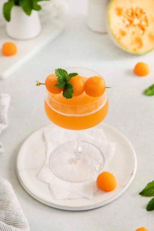 Melon Ball and Ginger Ale Float