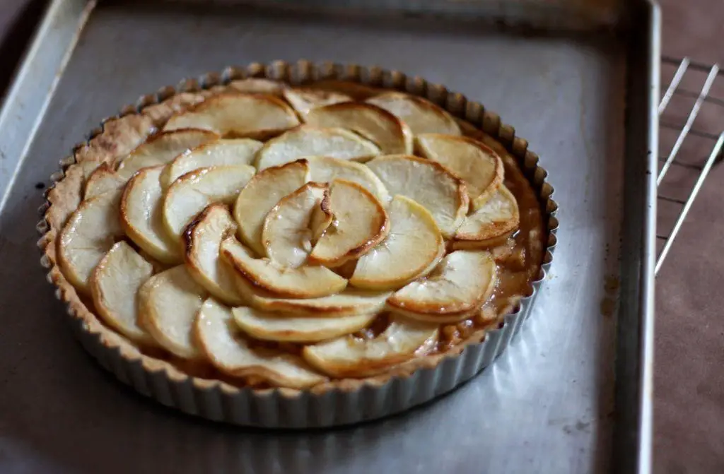 Mini Apple Tarts with Honey Drizzle