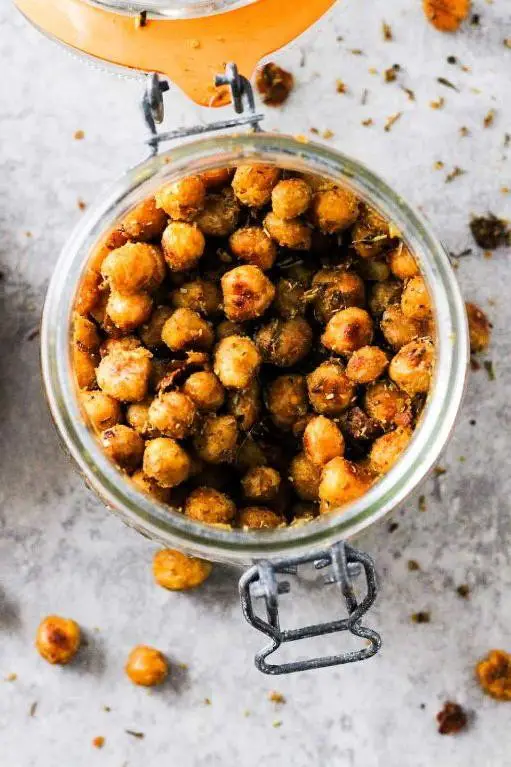 Nutritional Yeast Roasted Chickpeas