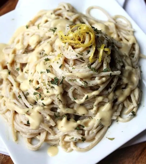 Nutritional Yeast Vegan Alfredo Sauce