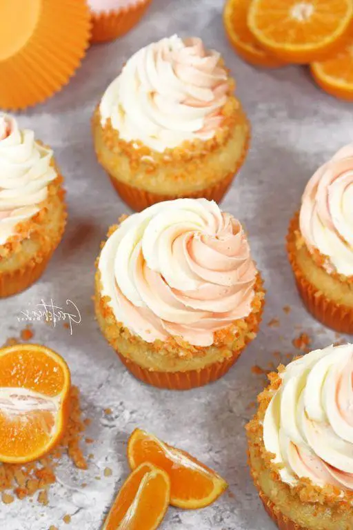 Orange Creamsicle Cupcakes with Vanilla Frosting