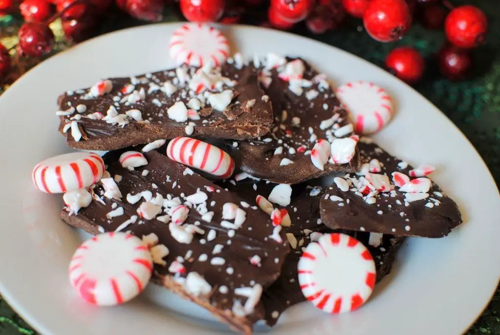 Peppermint Bark with Coconut