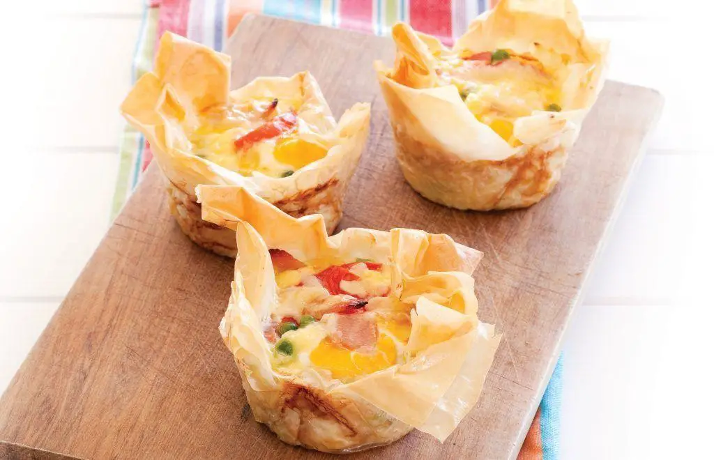 Phyllo Dough Bacon and Egg Cups