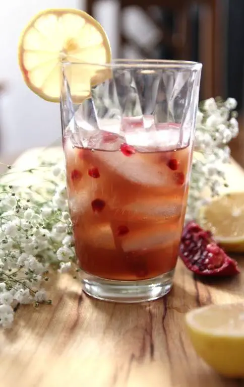 Pomegranate Lemonade Cleanse Juice