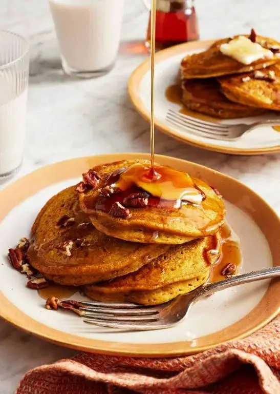 Pumpkin Maple Syrup Pancakes