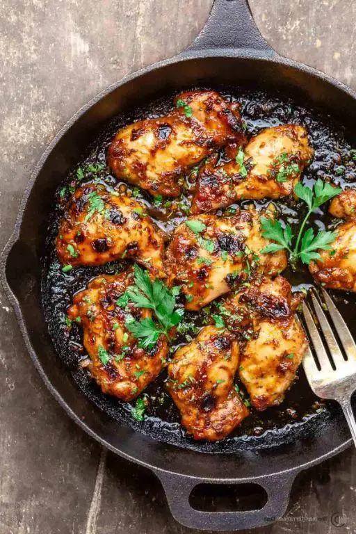Quick Boneless Chicken Thighs with Balsamic Glaze