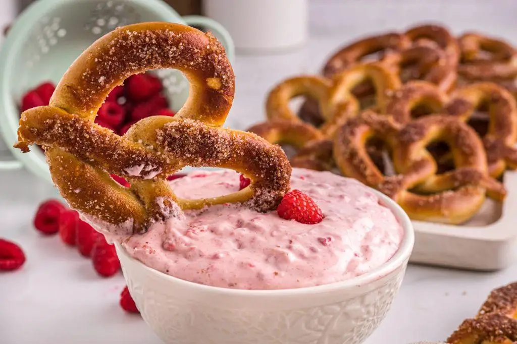 Raspberry Cool Whip Dip