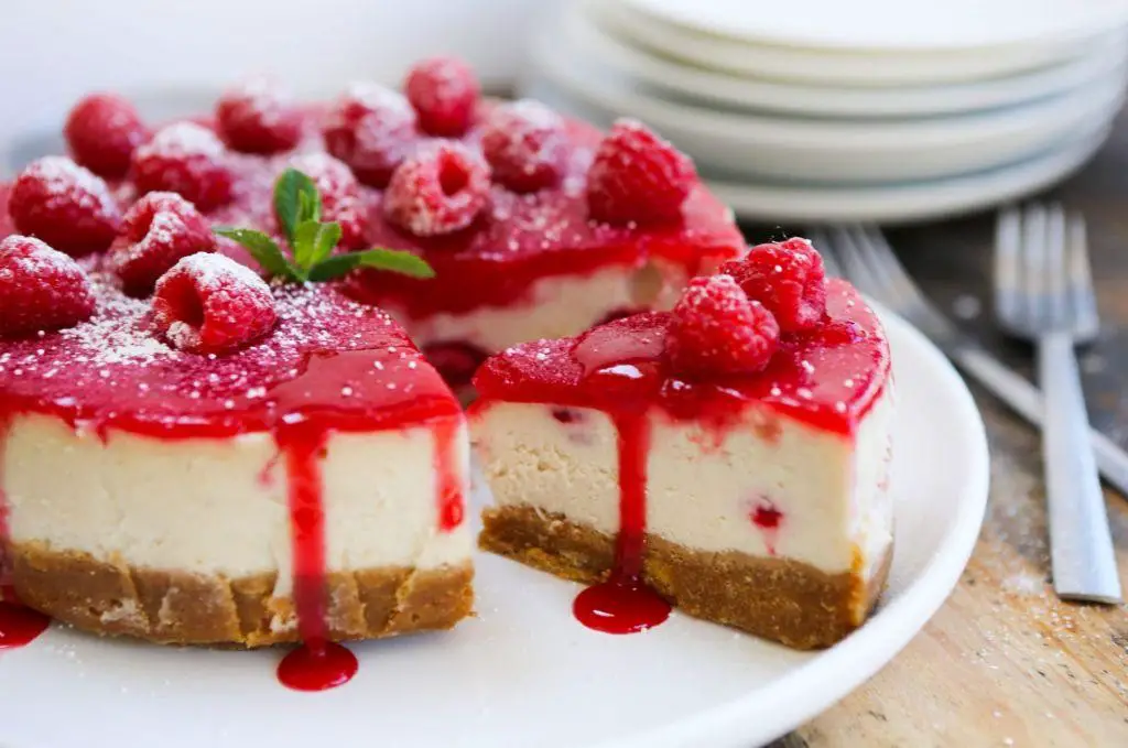 Raspberry White Chocolate Tofu Cheesecake