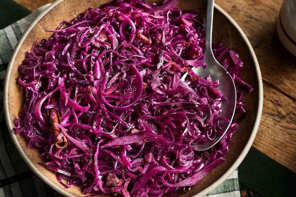 Red Cabbage with Apples and Bacon