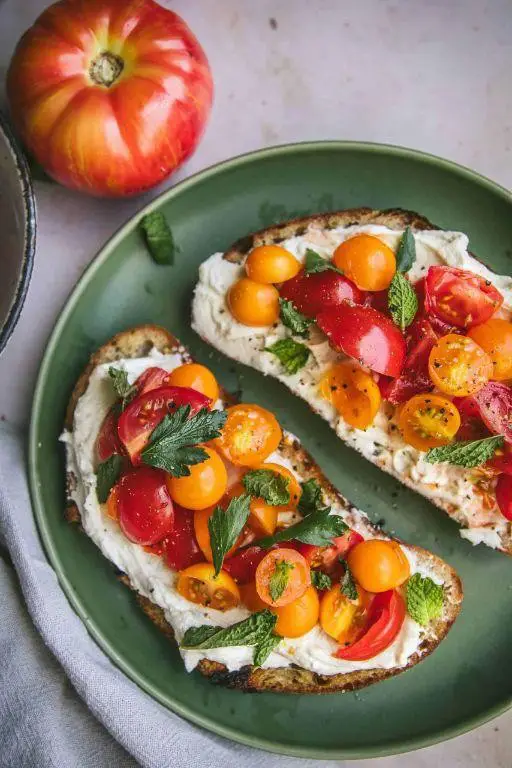 Ricotta and Tomato Toast