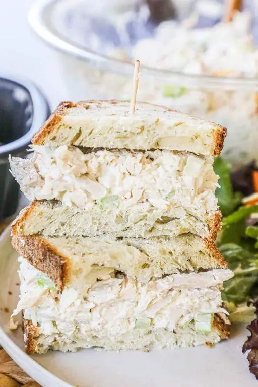 Rotisserie Chicken Sandwich with Ranch Dressing and Lettuce