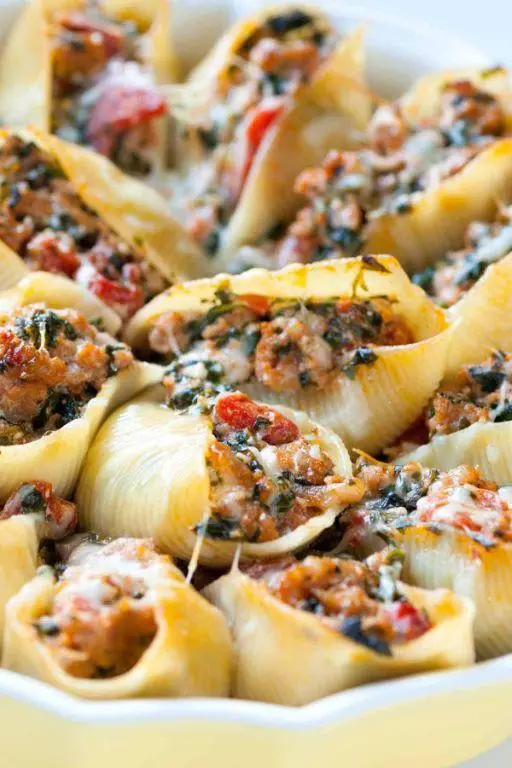 Sausage and Spinach Stuffed Shells