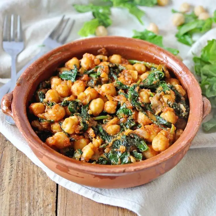 Spanish Spinach with Chickpeas