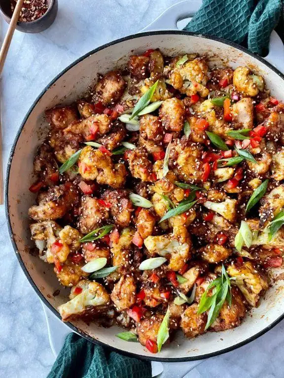 Spicy Chicken and Cauliflower Stir Fry