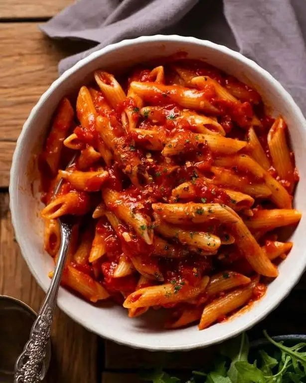 Spicy Tomato Arrabbiata Pasta