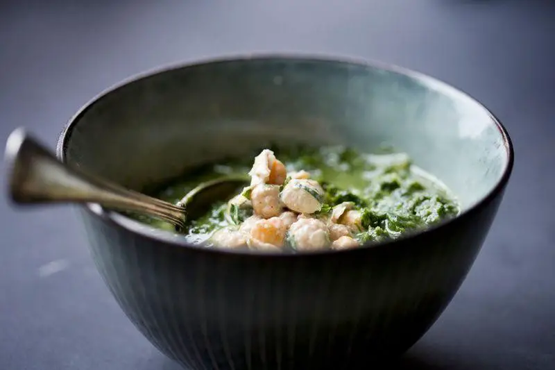 Spinach Kale Healing Soup