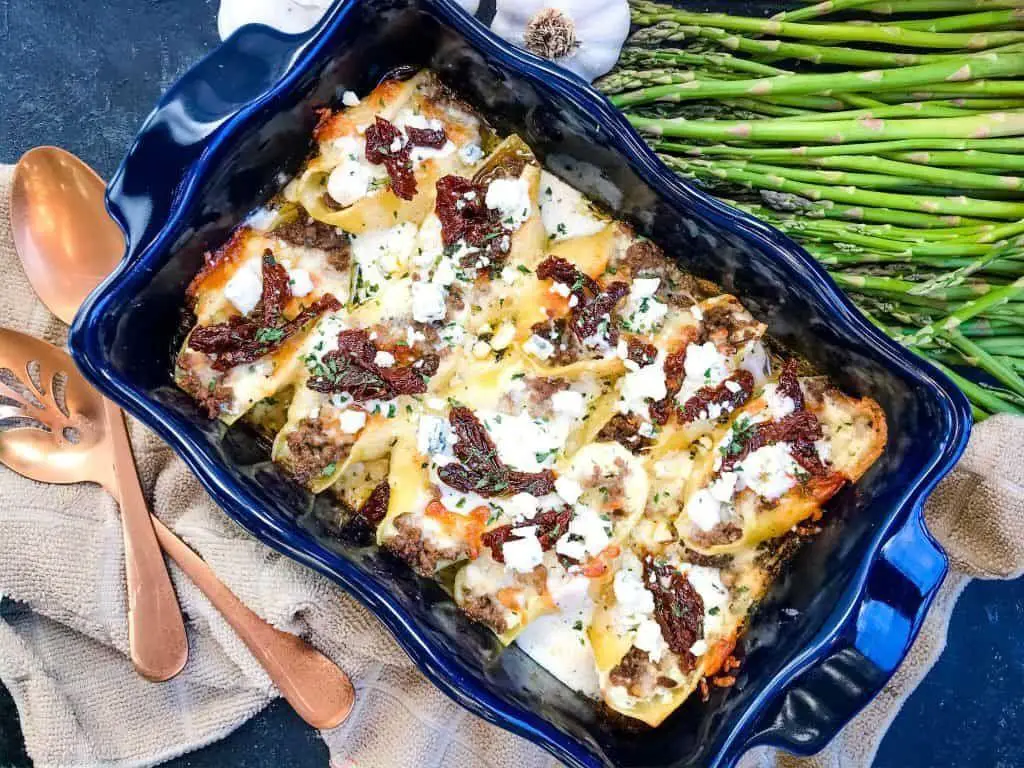 Steak Gorgonzola Stuffed Shells